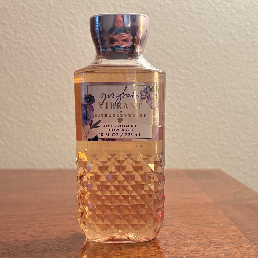 Bath & Body Works Gingham Vibrant Shower Gel -
